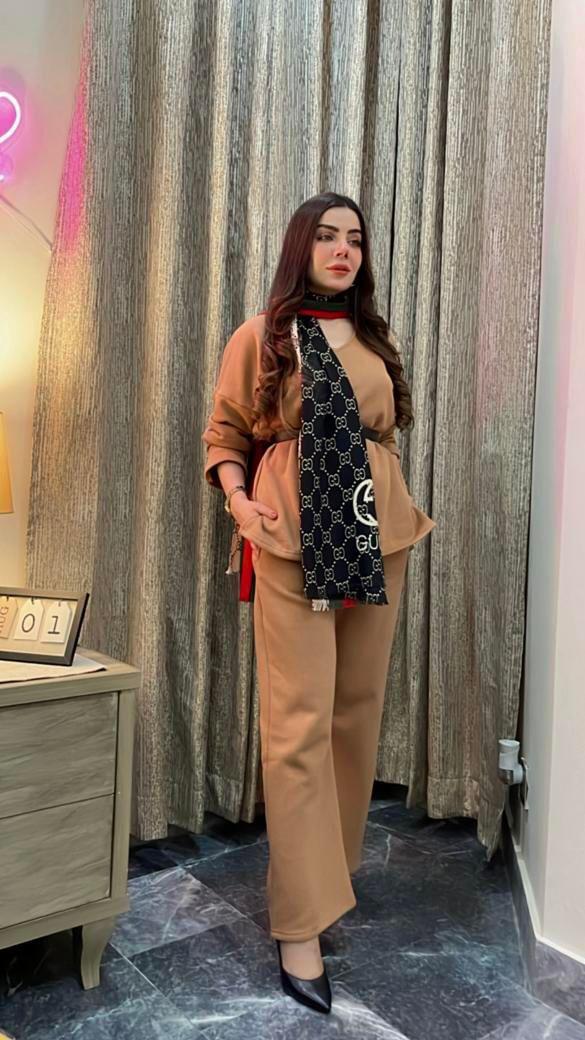 LY-0017 2 Pcs V Neck Winter Outfit