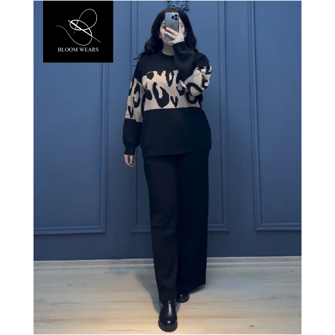 CH 526 The Bloom Wears 2 Pcs Printed Fleece Co ord Set
