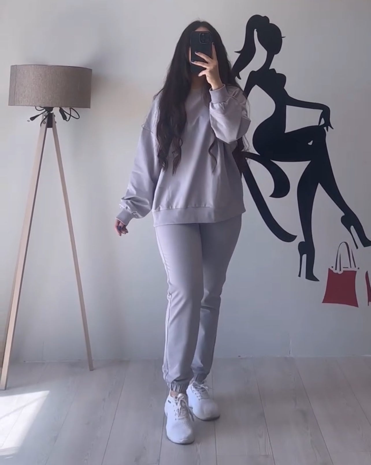 CH 486 Bloomwear Round Neck Basic Tracksuit For Winters