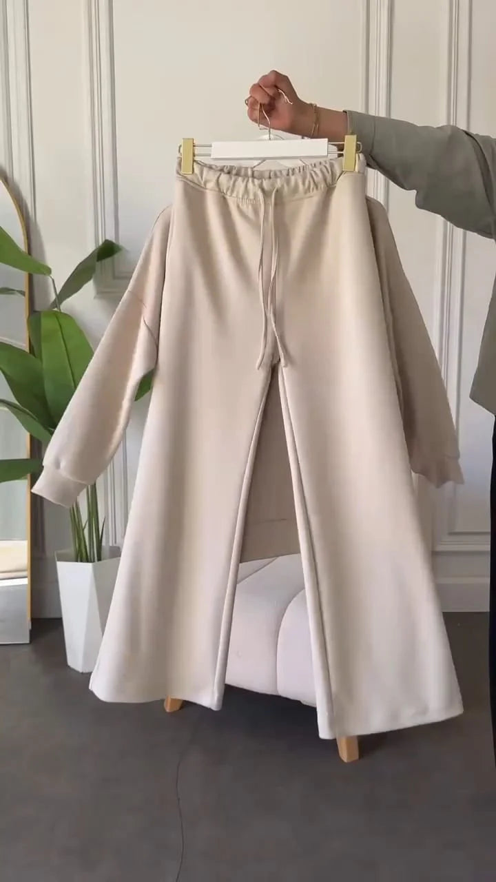 CH 589 The Bloom Wears Winter Fleece Co-ord Set