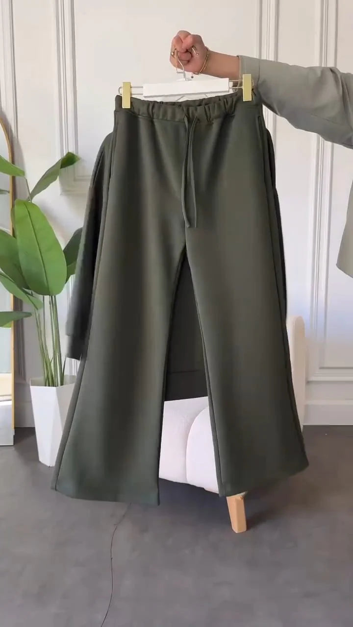 CH 589 The Bloom Wears Winter Fleece Co-ord Set