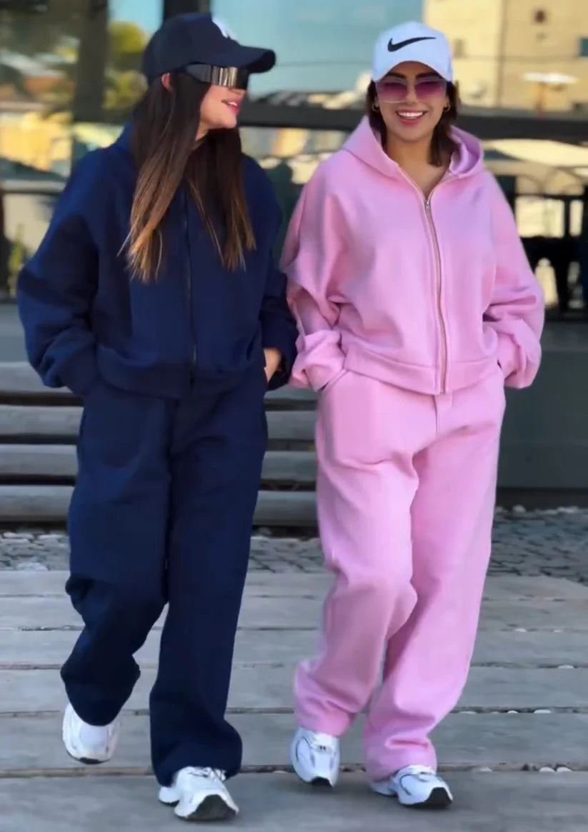 CH 579 Hooded Tracksuit For Winter